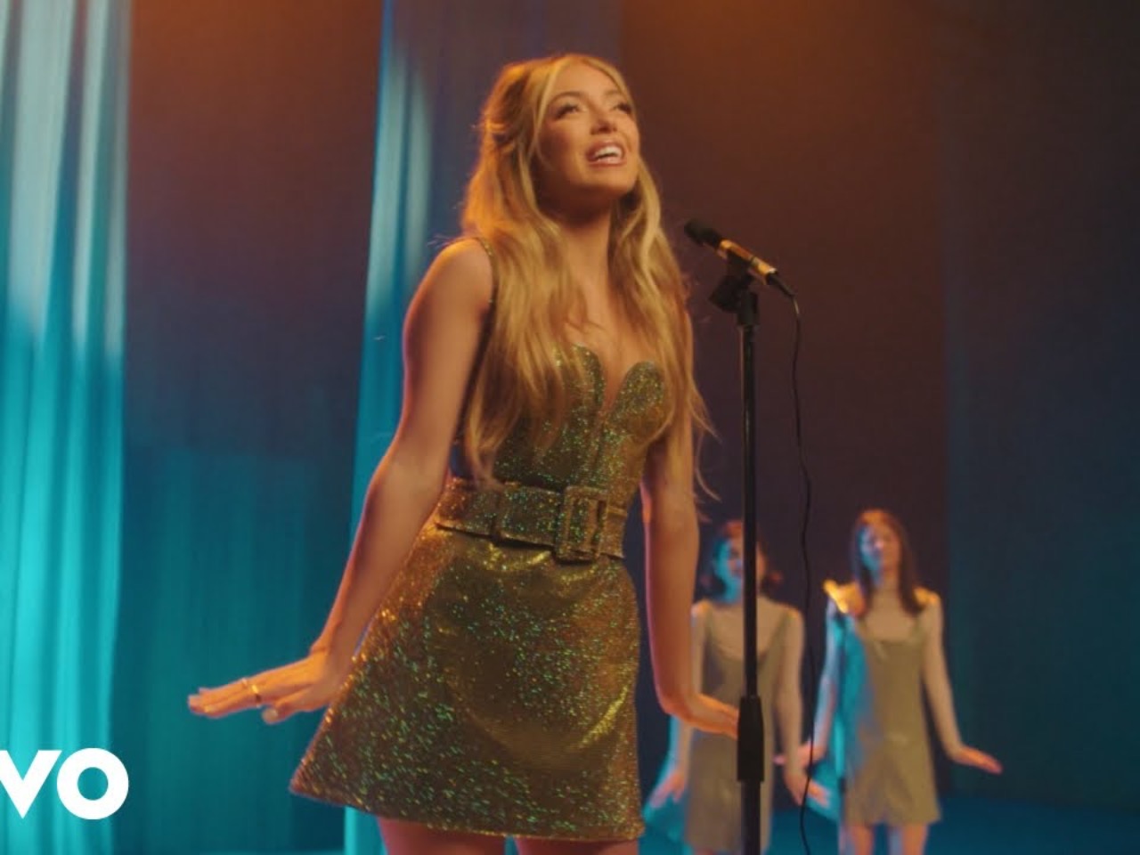 Découverte Oxygène : Ana Mena "Música Ligera" 